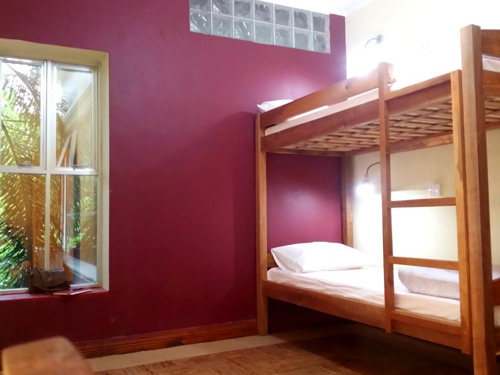 Envoy Hostel Phnom Penh Room photo