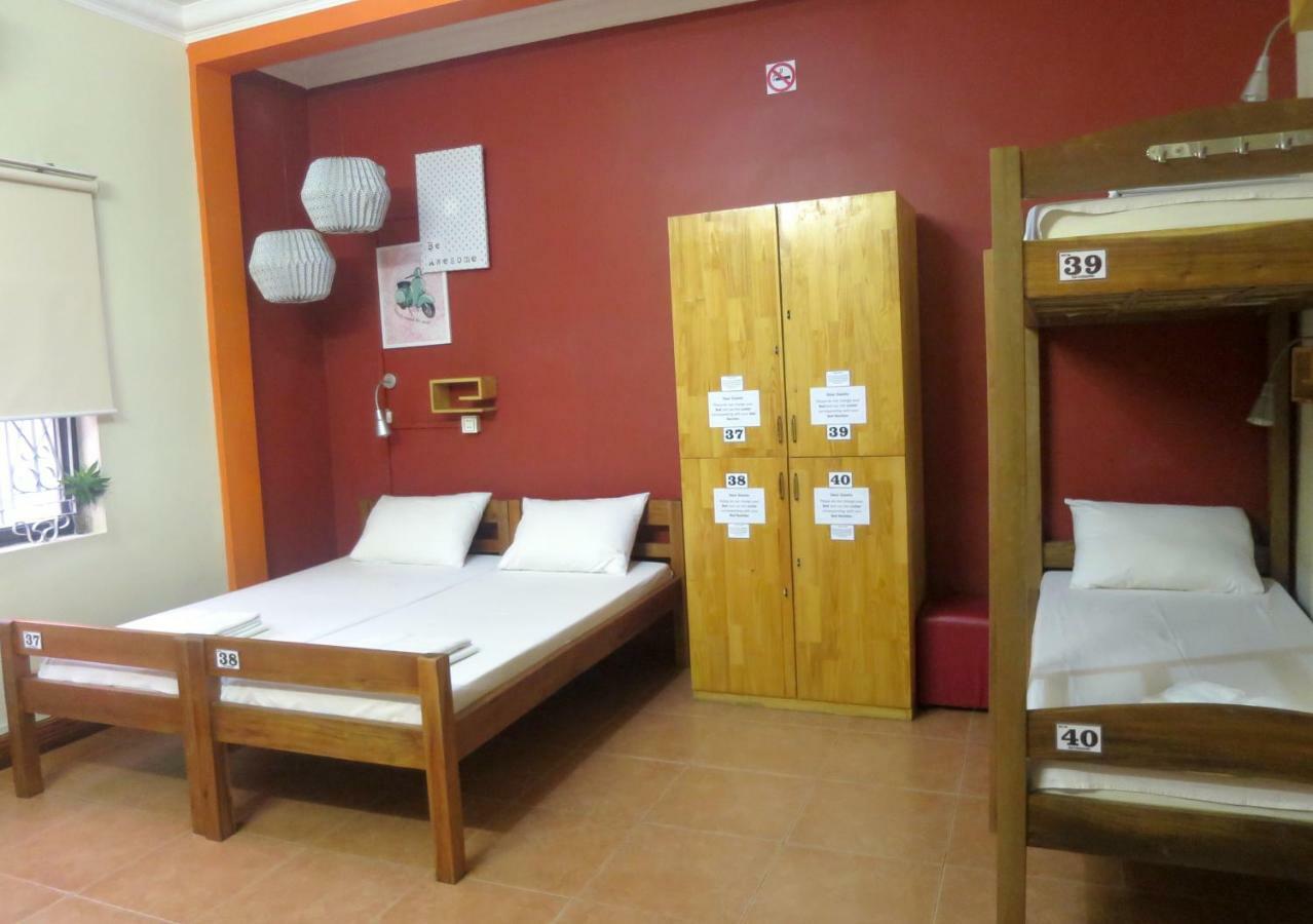Envoy Hostel Phnom Penh Exterior photo